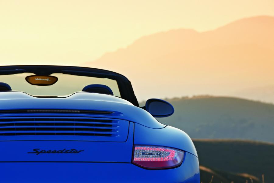  Porsche 911 Carrera Speedster 2011 года  (фото 29 из 108)